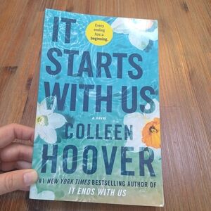 It Starts With Us by Colleen Hoover
